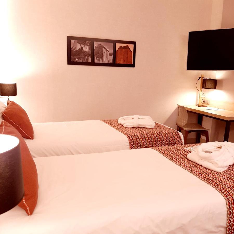 Logis Hotel Relais Saint Jacques - Chateauroux Deols Екстер'єр фото
