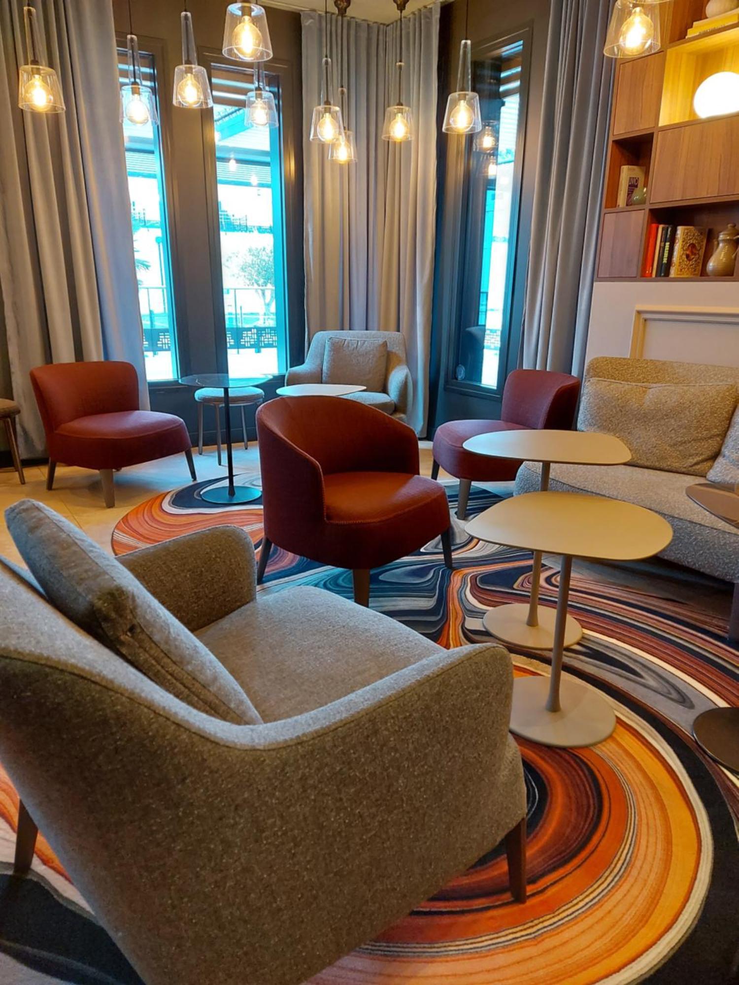 Logis Hotel Relais Saint Jacques - Chateauroux Deols Екстер'єр фото